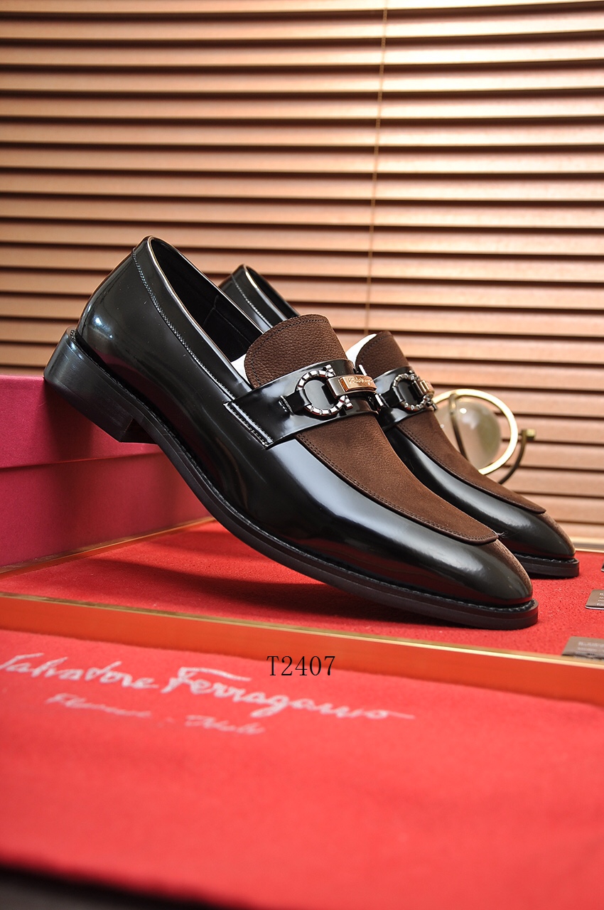 Ferragamo sz38-44 253